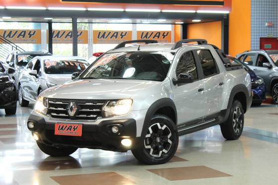 RENAULT OROCH 1.3 TCE FLEX OUTSIDER X-TRONIC RENAULT OROCH 1.3 TCE FLEX OUTSIDER X-TRONIC